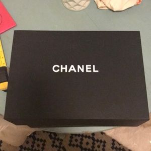 Chanel magnet box